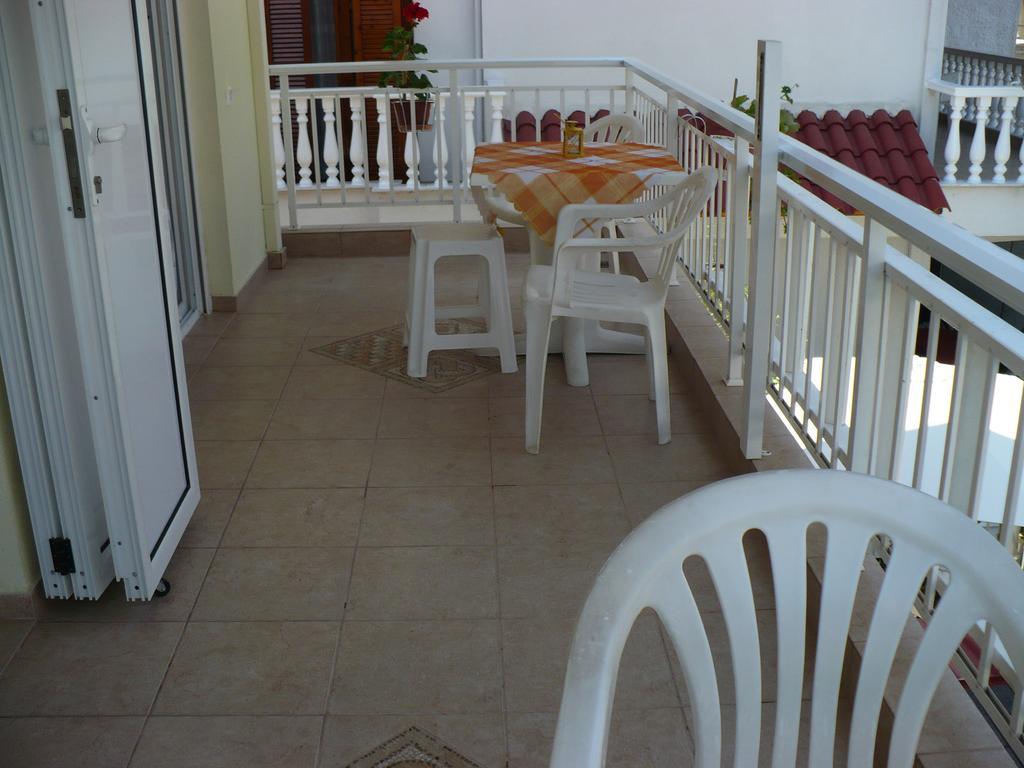 Four Seasons 1 Lägenhet Paralía Rum bild